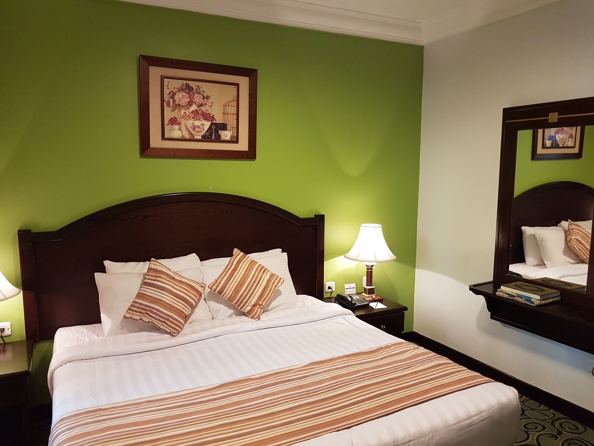 فندق أجنحة طيبة المدينة المدينة المنورة المظهر الخارجي الصورة Deluxe Room