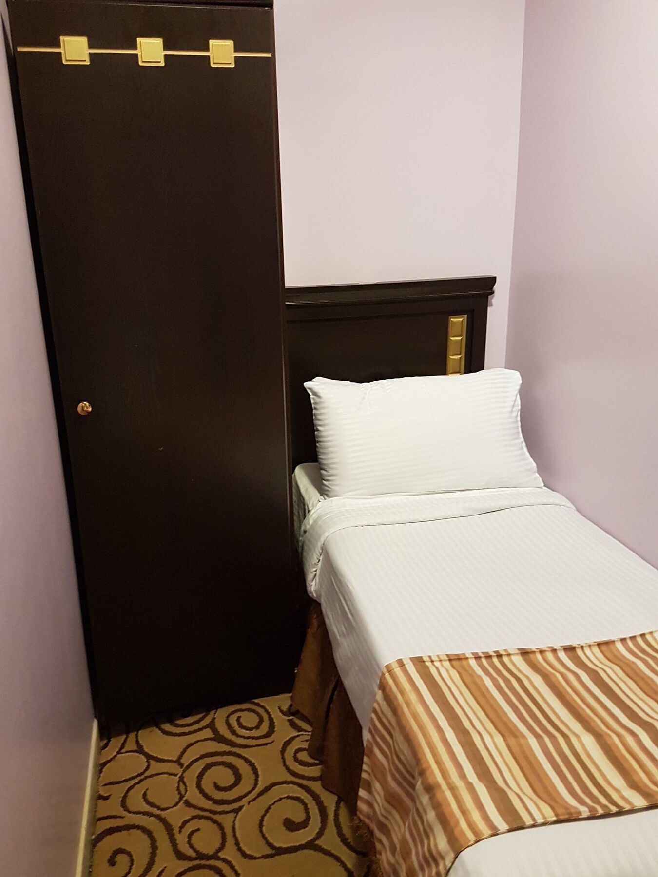 فندق أجنحة طيبة المدينة المدينة المنورة المظهر الخارجي الصورة A single bed