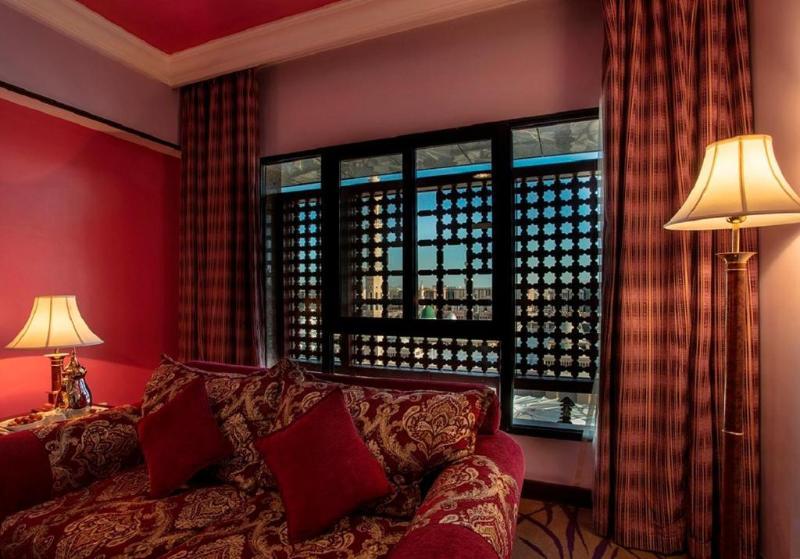 فندق أجنحة طيبة المدينة المدينة المنورة المظهر الخارجي الصورة A room at the hotel